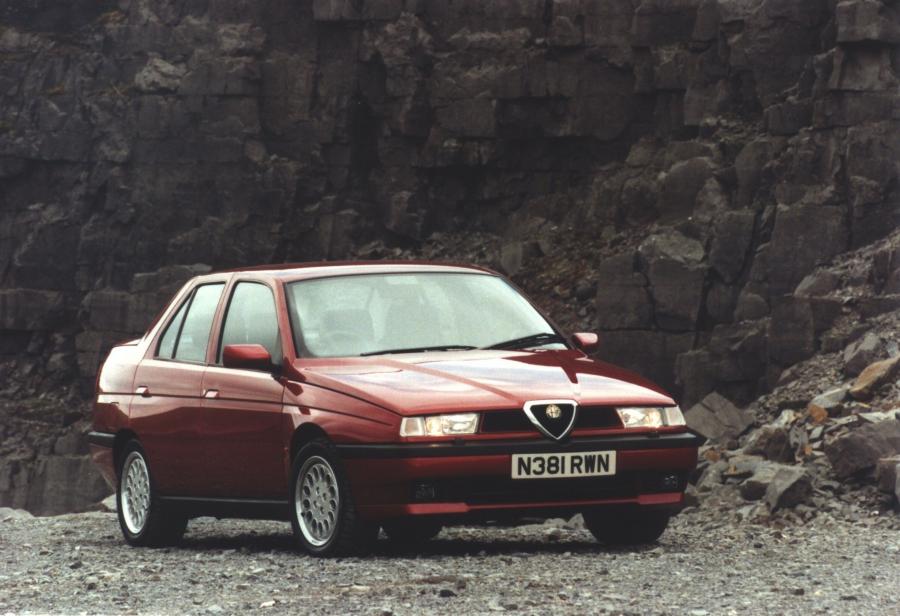  Alfa Romeo 155 (167) 1995 года  (фото 15 из 17)